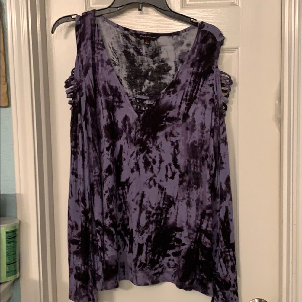 Rock & Republic cold shoulder L/S tie dyed top xl